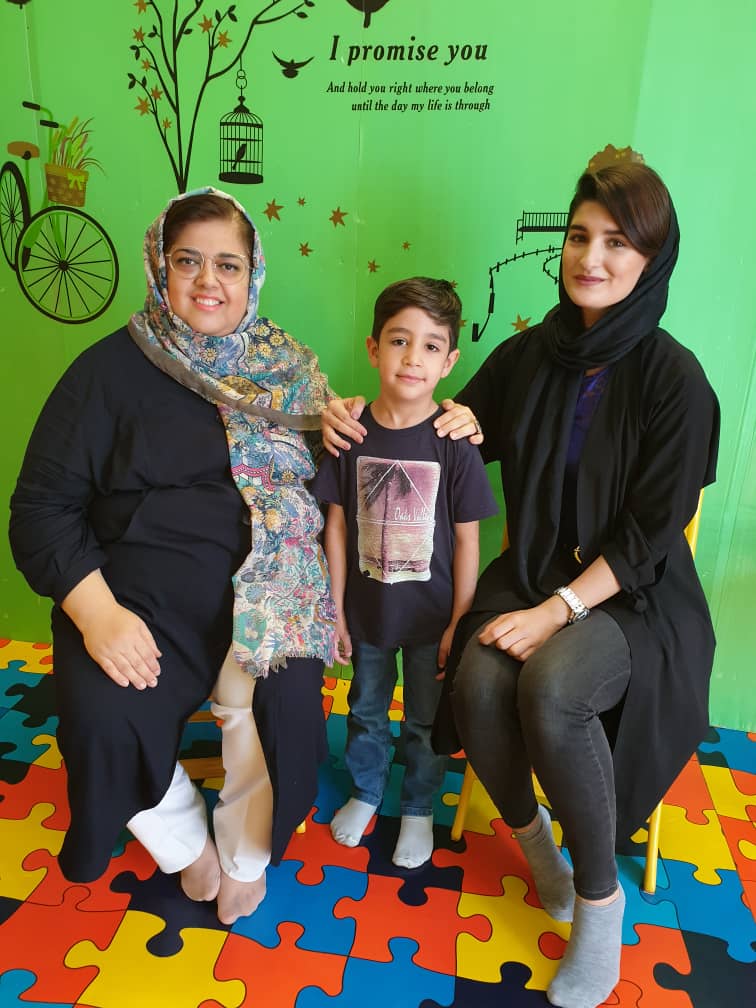 رادبه رحیمی نفر اول I-math در تهران و نفر سوم در ایران